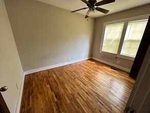 835 Shelby St in Montevallo, AL - Building Photo - Building Photo