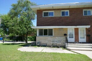 37 E Judith Ann Dr in Mount Prospect, IL - Building Photo
