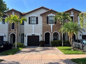 10343 NW 30th Terrace in Doral, FL - Building Photo