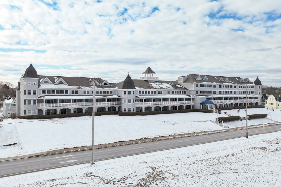 The Ocean House in York, ME - Building Photo