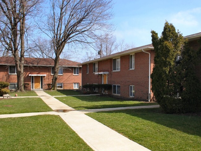 North Street in Worthington, OH - Foto de edificio - Building Photo