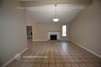 8148 Cottonmill Cir in Sacramento, CA - Foto de edificio - Building Photo