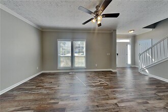 2875 White Blossom Ln in Suwanee, GA - Building Photo - Building Photo