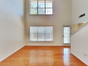 1401 Gates Cir SE in Atlanta, GA - Building Photo - Building Photo