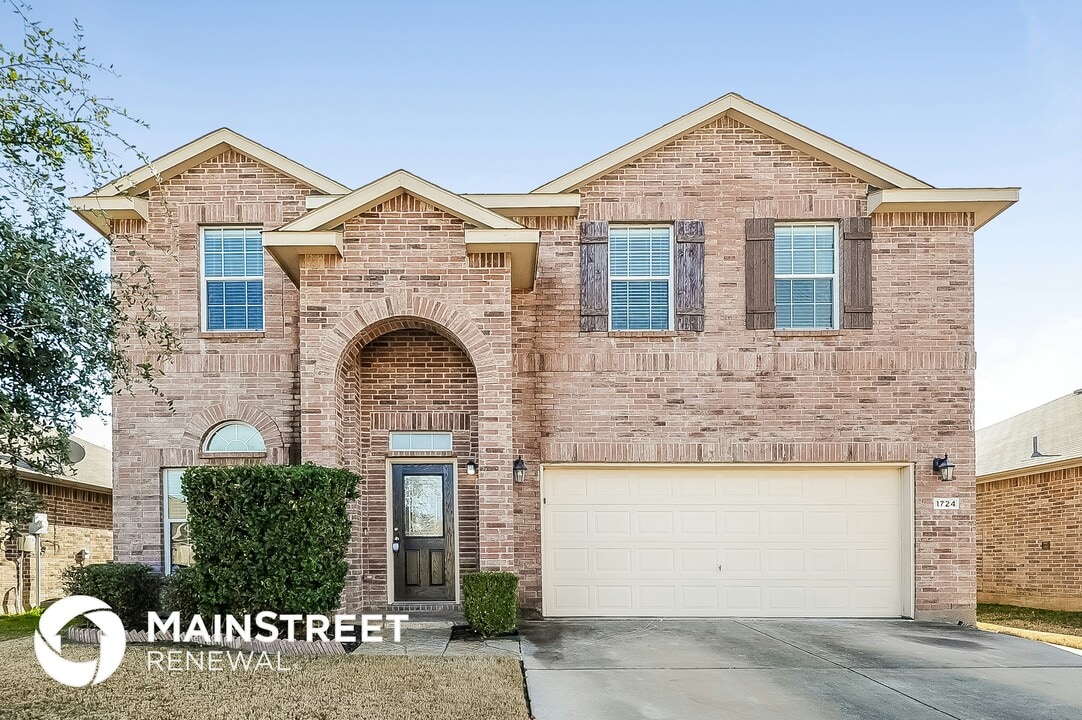 1724 Quail Grove Dr in Fort Worth, TX - Building Photo