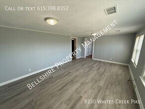 8230 Whites Creek Pike in Nashville, TN - Building Photo - Building Photo