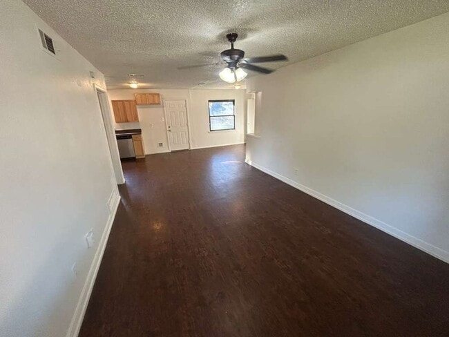 13429 Challaburton Dr in Farmers Branch, TX - Building Photo - Building Photo