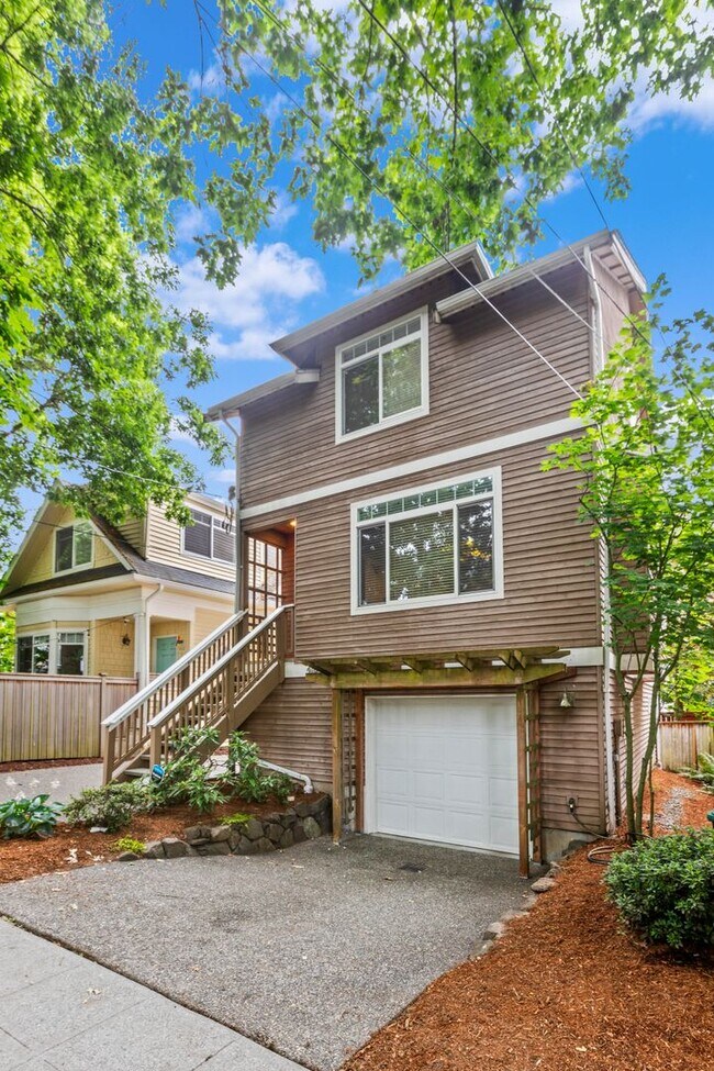 416 26th Ave S in Seattle, WA - Building Photo - Building Photo