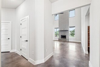300 Charli Cir in Liberty Hill, TX - Building Photo - Building Photo