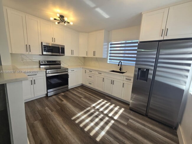 property at 635 W 31st St