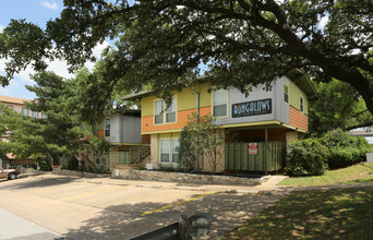 The Bungalows at Fort Acres in Austin, TX - Building Photo - Building Photo