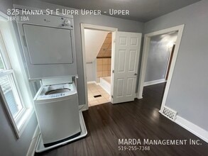 825 Hanna St E in Windsor, ON - Building Photo - Building Photo