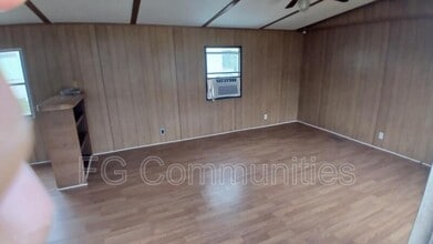 2155 White Pine M H P Rd in Granite Falls, NC - Building Photo - Building Photo