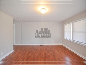 8805 Calbert Ct in Indianapolis, IN - Building Photo - Building Photo