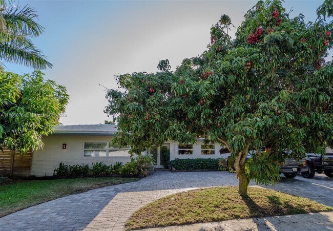 1251 SW 11th Terrace in Boca Raton, FL - Building Photo - Building Photo