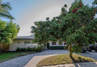 1251 SW 11th Terrace in Boca Raton, FL - Building Photo - Building Photo