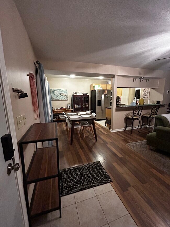 7235 Brunswick Ave N in Minneapolis, MN - Building Photo - Building Photo