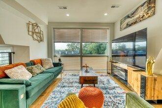 5835 Colorado Ave NW in Washington, DC - Foto de edificio - Building Photo