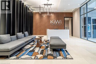 212 King William St in Hamilton, ON - Building Photo - Building Photo