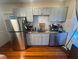 41 Lafayette St in Arlington, MA - Building Photo