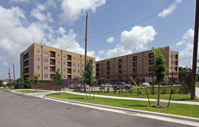 Zion Gardens in Houston, TX - Foto de edificio - Building Photo