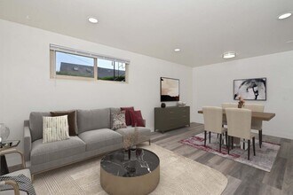 903 N 71st St in Seattle, WA - Building Photo - Building Photo