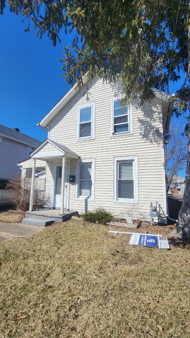 property at 1028 W 5th St