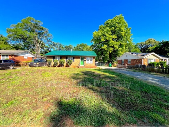 property at 801 Ridgedale Ct