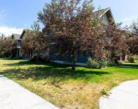 3335 N 27th Ave in Bozeman, MT - Building Photo - Building Photo
