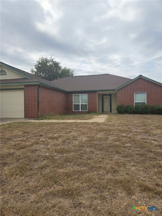 902 Gary Loop in Killeen, TX - Building Photo