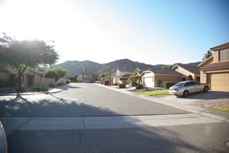 16044 S 18th Ave in Phoenix, AZ - Building Photo - Building Photo
