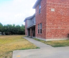 309 Creek St, Unit A in Copperas Cove, TX - Building Photo - Building Photo