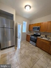 123 N Peach St in Philadelphia, PA - Building Photo - Building Photo