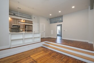 2 E Broad St in Richmond, VA - Building Photo - Building Photo