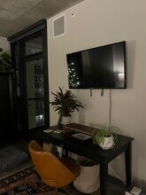 1360 W Randolph St in Chicago, IL - Building Photo - Building Photo