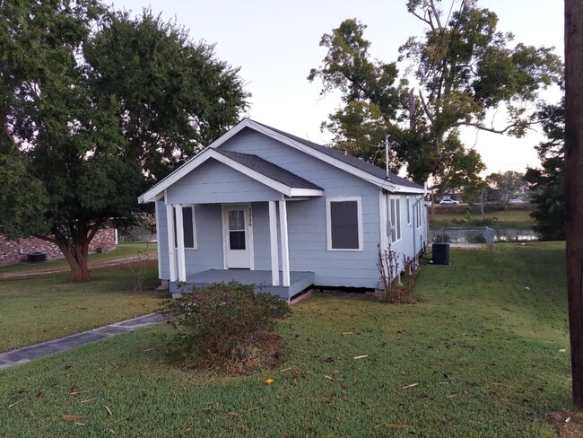 property at 1936 St Mary St