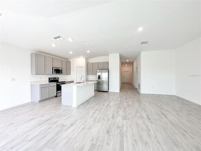 2302 Burney Fls Ln in Davenport, FL - Building Photo - Building Photo