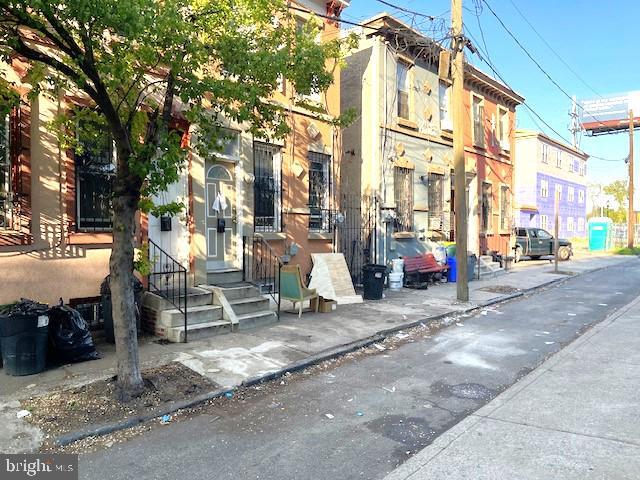 property at 211 Birch St