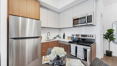 The Towns on Danforth in Toronto, ON - Building Photo - Building Photo