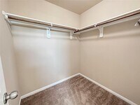 17018 Wilthorne Gardens Ct photo'