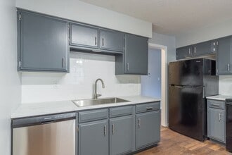 Northpark Apartments in Kansas City, MO - Foto de edificio - Interior Photo