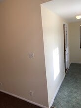 308 W center Street, Unit Appt A in Wind Gap, PA - Building Photo - Building Photo