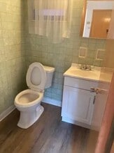 799 Greenfield Ave in Pittsburgh, PA - Building Photo - Building Photo