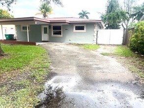 4150 SW 56th Terrace in Davie, FL - Building Photo - Building Photo