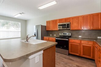 11319 Sandermeyer Dr in Richmond, TX - Building Photo - Building Photo