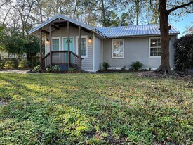 4550 Crescent St in Jacksonville, FL - Building Photo