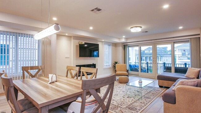 property at 15 N Jefferson Ave