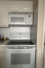 17084 Knots Landing in Addison, TX - Building Photo - Building Photo