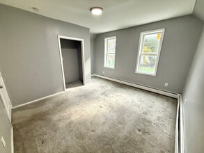 1245 19th St in Watervliet, NY - Building Photo - Building Photo