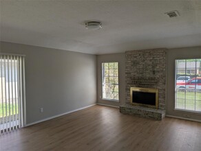 11019 Clear Fork Dr in Humble, TX - Building Photo - Building Photo